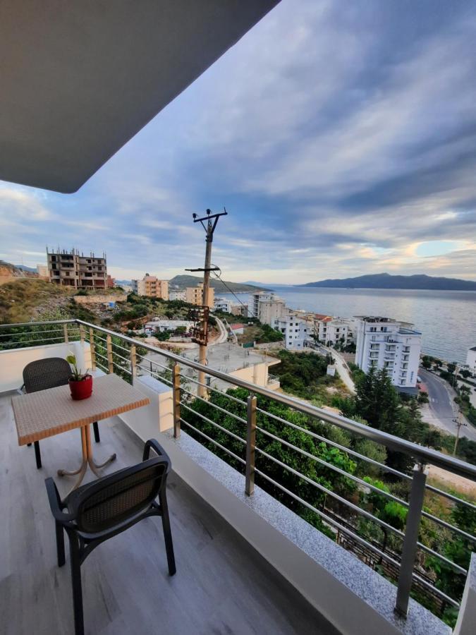 Nora'S Guesthouse Sarandë エクステリア 写真