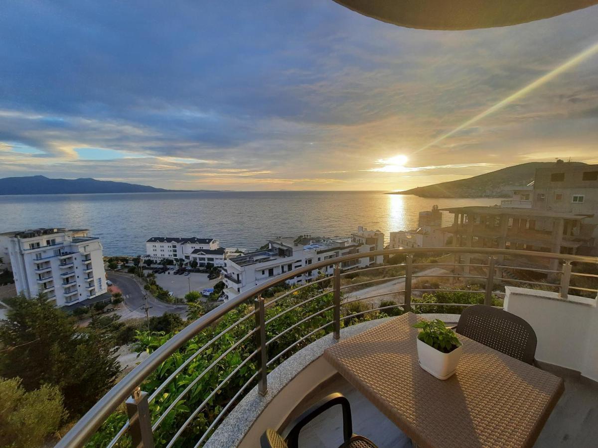 Nora'S Guesthouse Sarandë エクステリア 写真