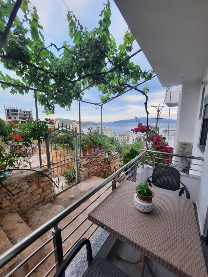 Nora'S Guesthouse Sarandë エクステリア 写真