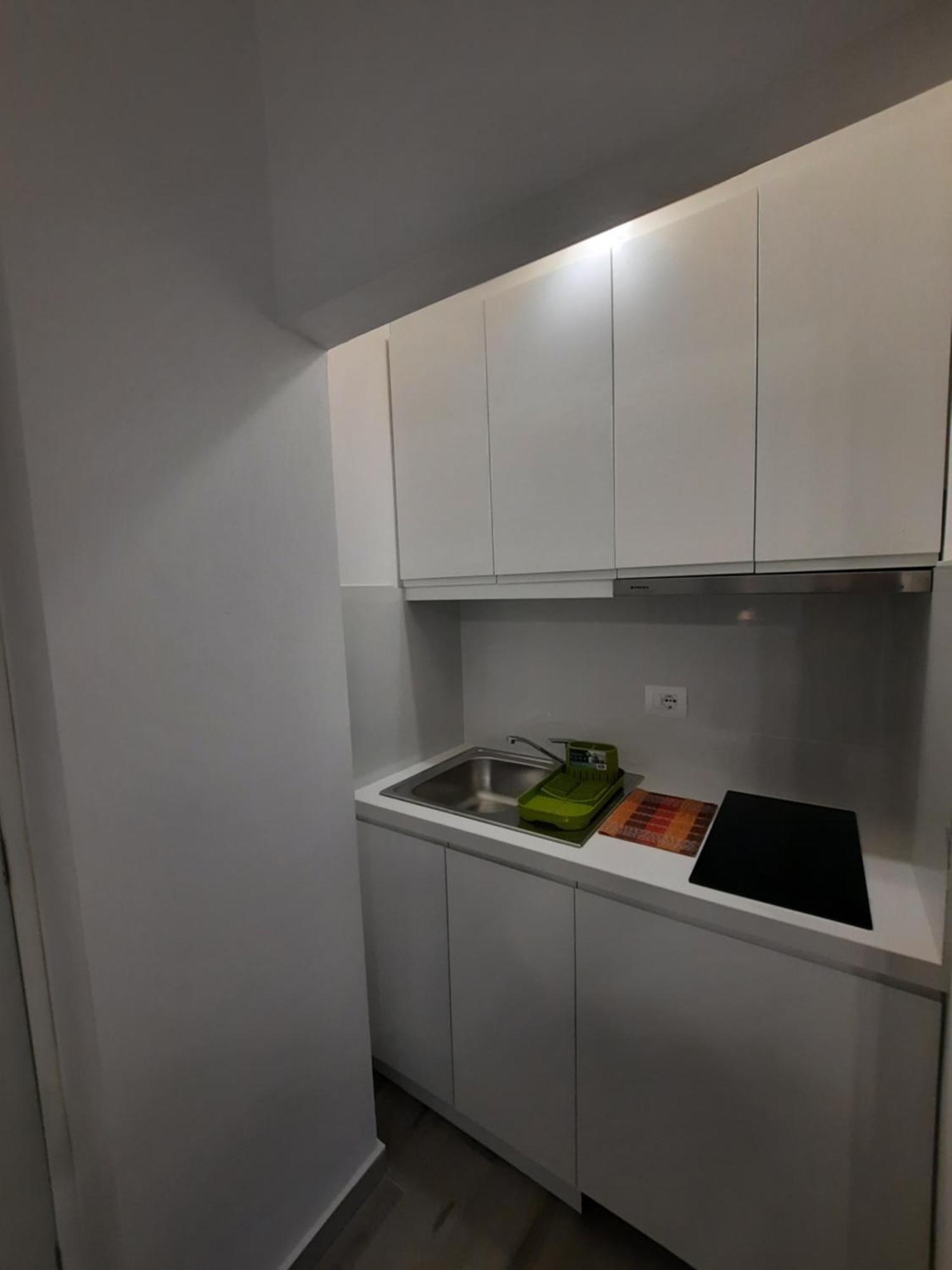 Nora'S Guesthouse Sarandë エクステリア 写真